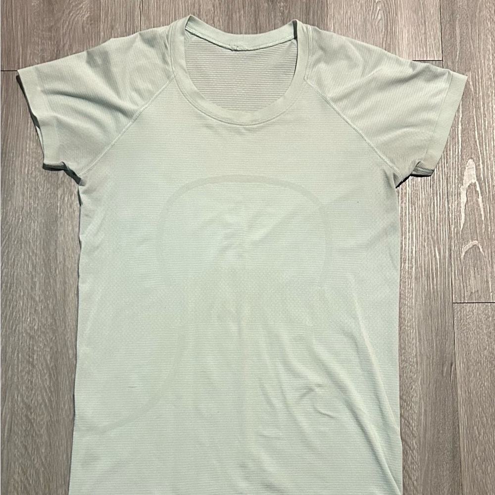 Lululemon Swiftly Tech Women's  Top